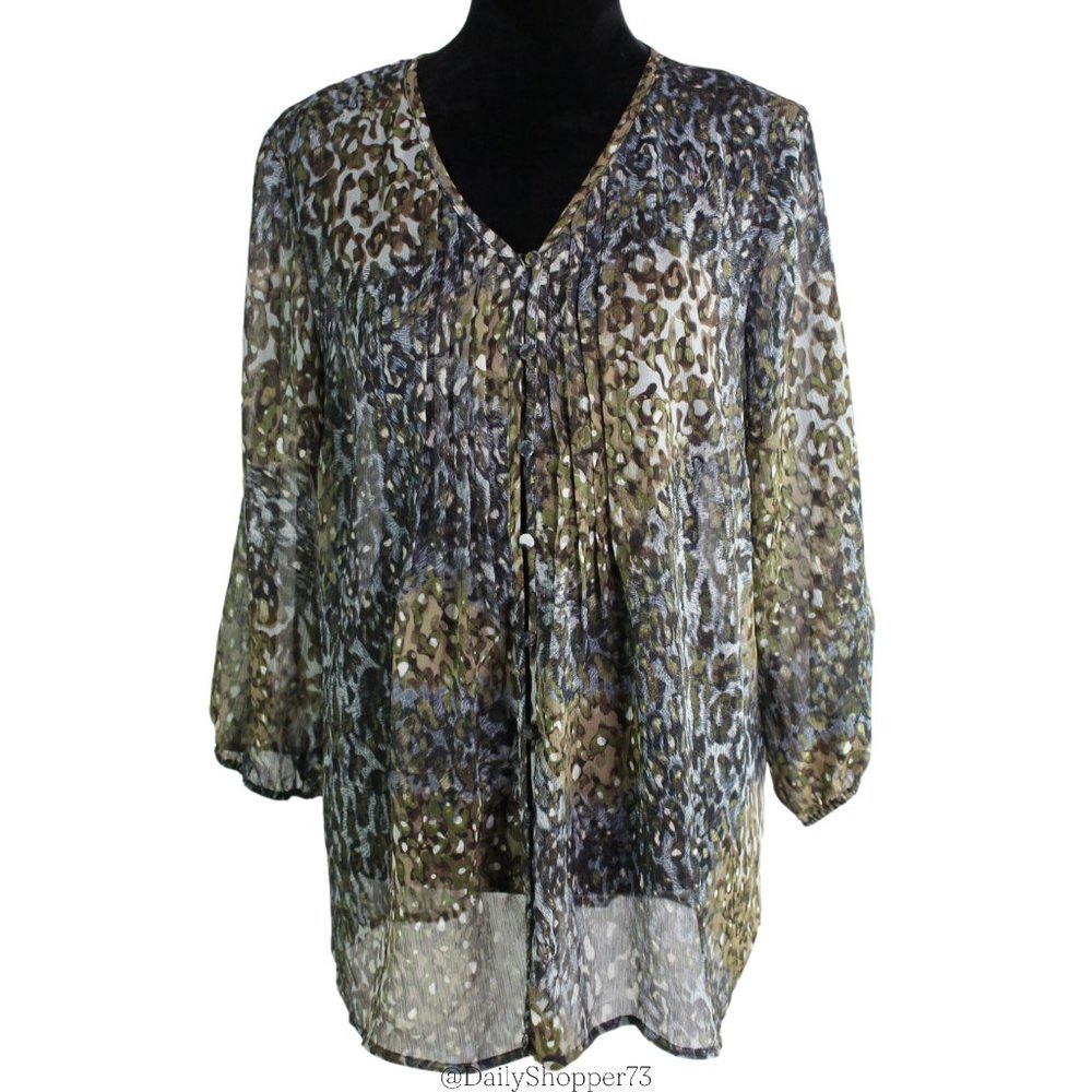 Liz Claiborne Women's Leopard Print Lightweight Woven Pleated V-Neck Blouse